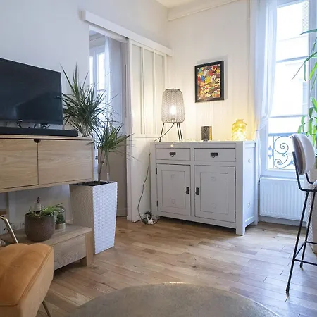 Appartement Cosy And Quiet In *